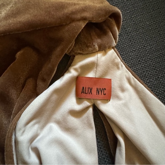 ALIX NYC ‘Bentley’ Cutout Sleeveless Velvet Bodysuit in Golden Brown Size Medium - Picture 8 of 13